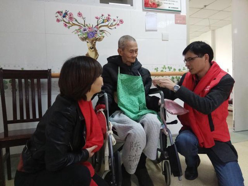 公益的力量：健康行动与温暖人心